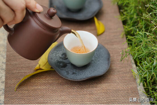 茶汤口感浓郁，就说明茶叶耐泡吗？