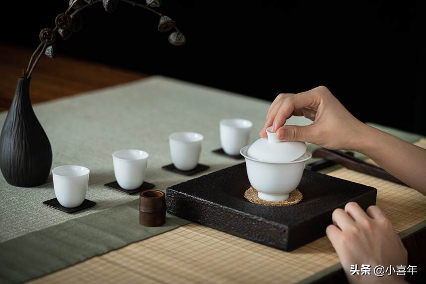 茶文化｜中国茶艺VS日本茶道，哪个更胜一筹