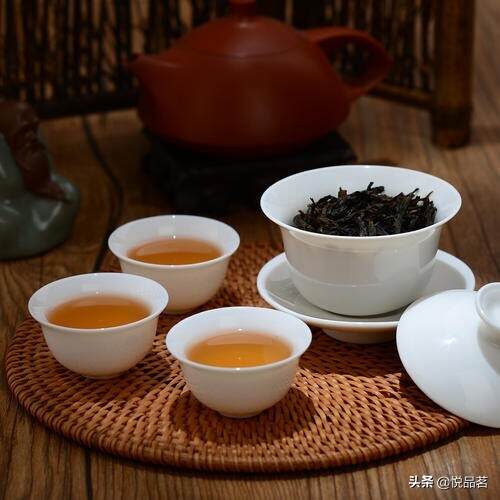 了解乌龙茶和绿茶的三大区别，你就不是喝茶菜鸟了