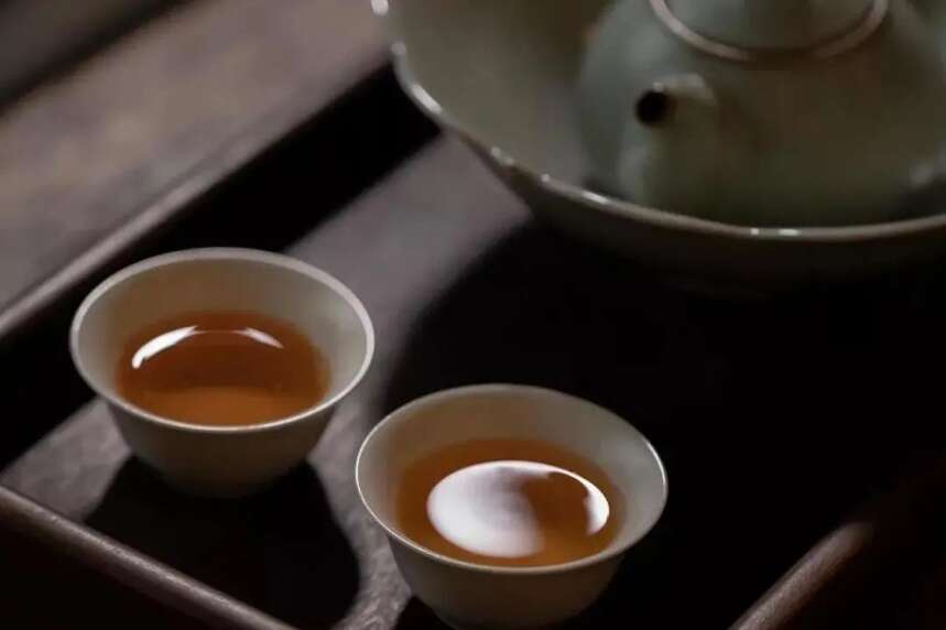 福鼎白茶中白毫银针、白牡丹、寿眉的甜有何不同？