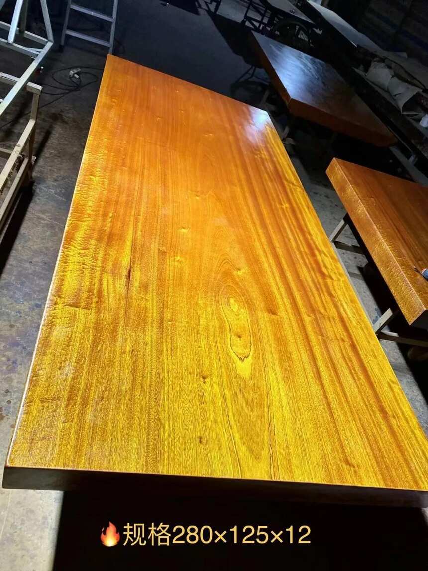 非洲金丝楠实木大板茶桌效果图