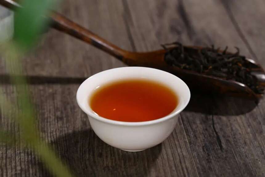陆羽茶交所分享丨中国茶有上百种，一篇带你认识99%的茶