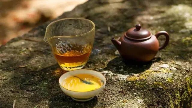 会打嗝就是茶气足？红茶、绿茶、青茶、白茶都有茶气么？