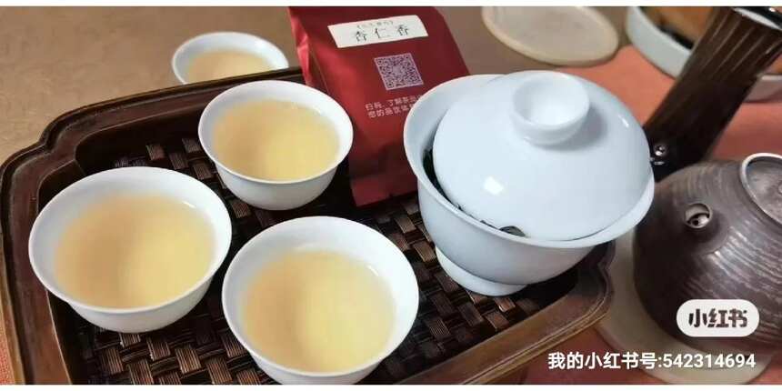 为什么说越厚的盖碗，越容易在泡茶时烫到手？