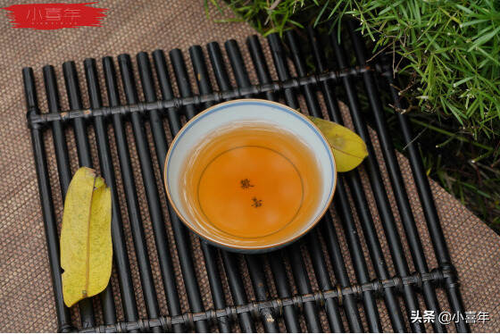 作为普洱之乡，云南世居民族都有哪些喝茶习俗？