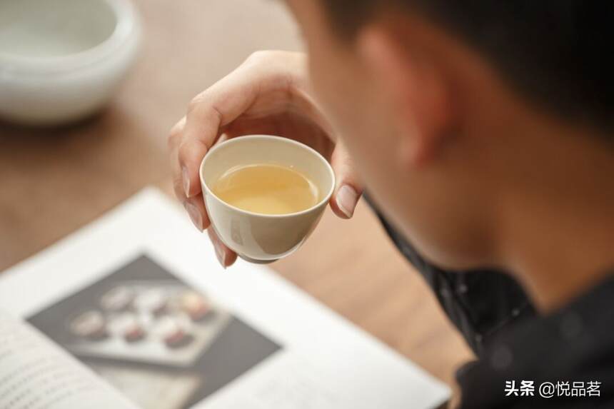 喝茶既是一种简单的行为，又蕴含了深深的哲理，你懂得其中奥妙吗