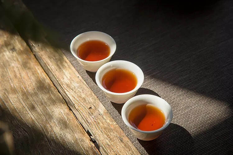 茶汤浓和厚是一回事吗？