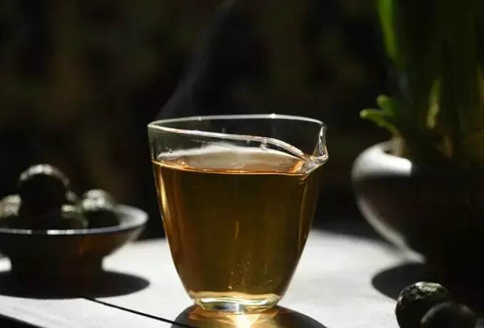 普洱茶为什么比其他茶耐泡？都是因为这两个因素
