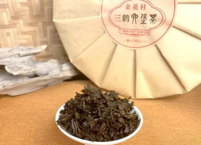 三鹤六堡茶，金花柱，风靡广西的长金花的六堡茶