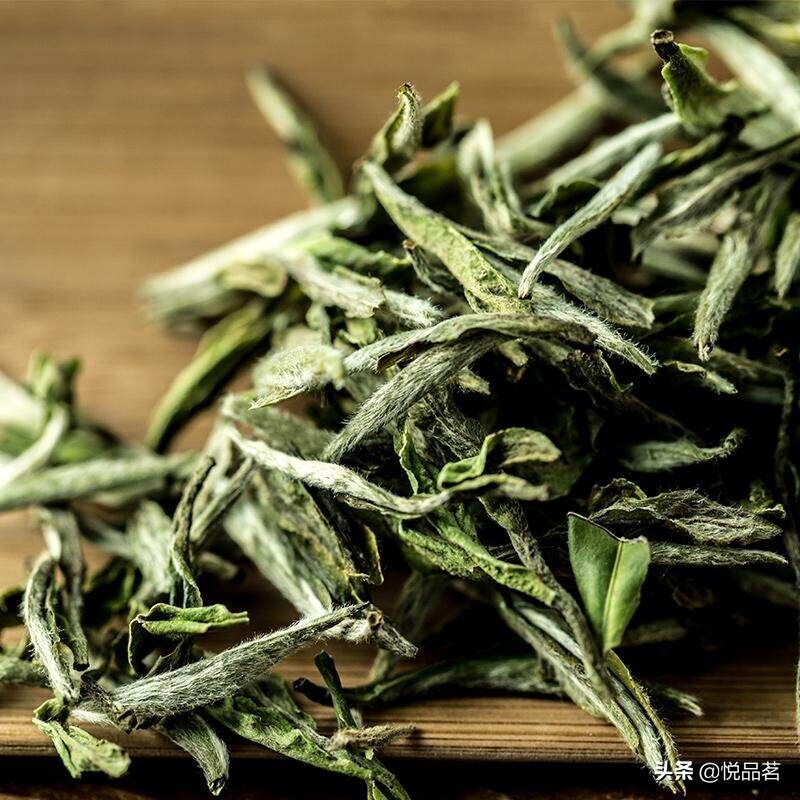 冲泡白牡丹的茶具有很多，哪种茶具泡福鼎白牡丹茶好喝呢？