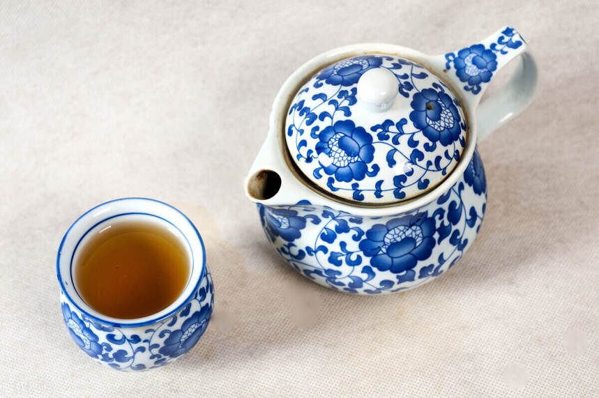 国人为什么要在深秋喝红茶？