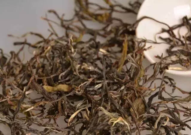古树茶价格那么高，为什么还有那么多人喜欢呢？