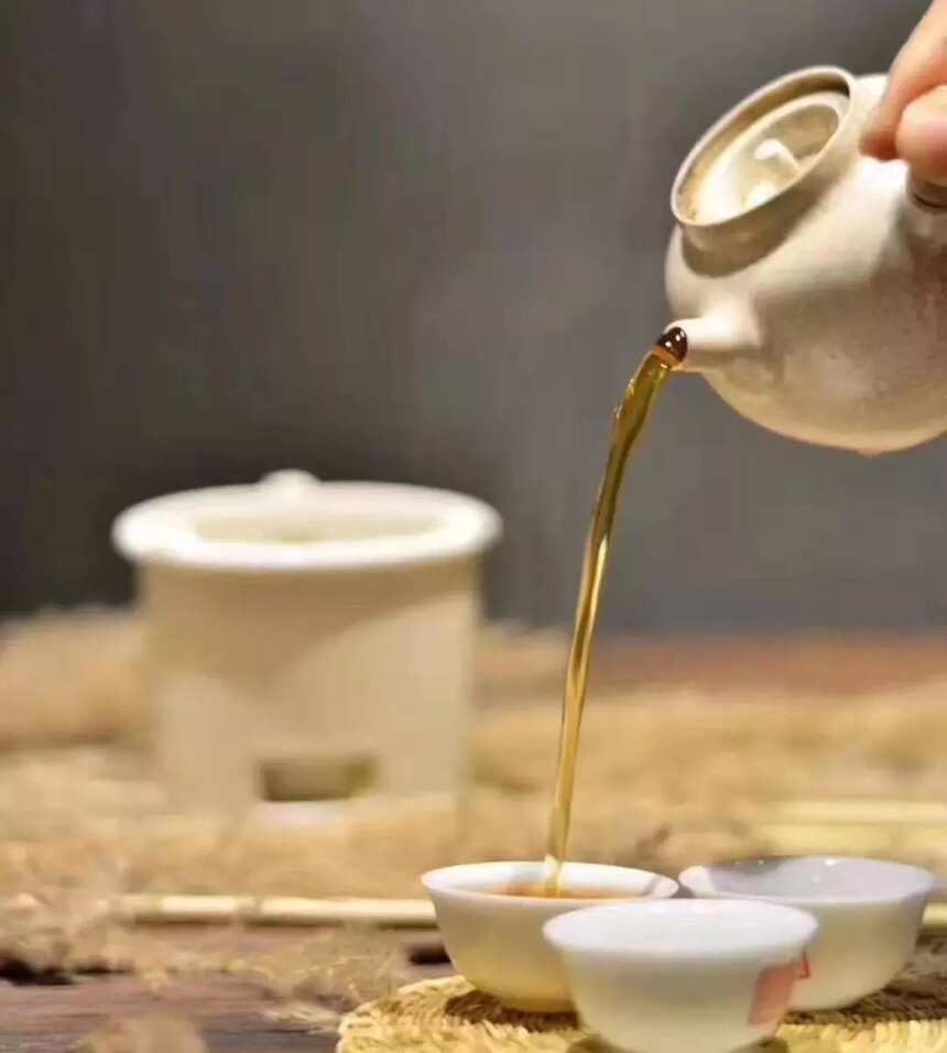 摸透茶的脾性，好茶才能如约而至，福鼎白茶的三种性格你懂了吗？