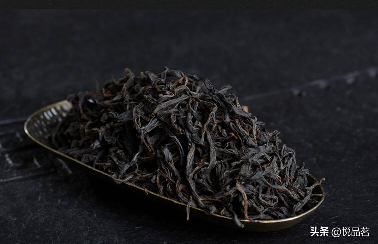 后起之秀的古树红茶，香气浓郁，滋味厚实，彰显高性价比