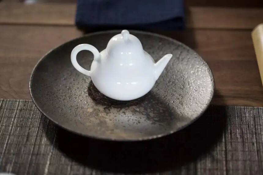 香、甘、重、滑，白茶符合宋徽宗对好茶4大要求么？