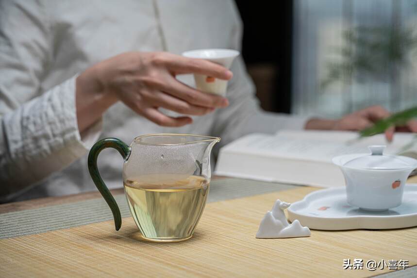 怎么避免买到“翻新茶”？如何挑选好的春茶？