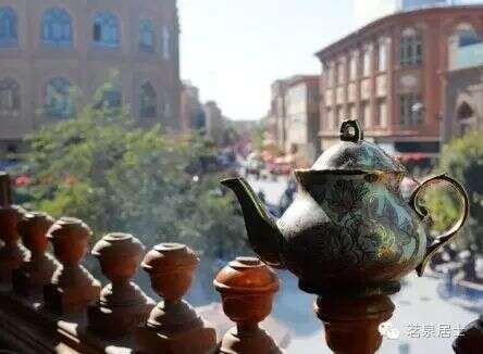 延续百年的新疆特色茶馆