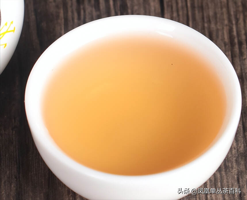凤凰单丛茶 - 鸟嘴茶，水仙