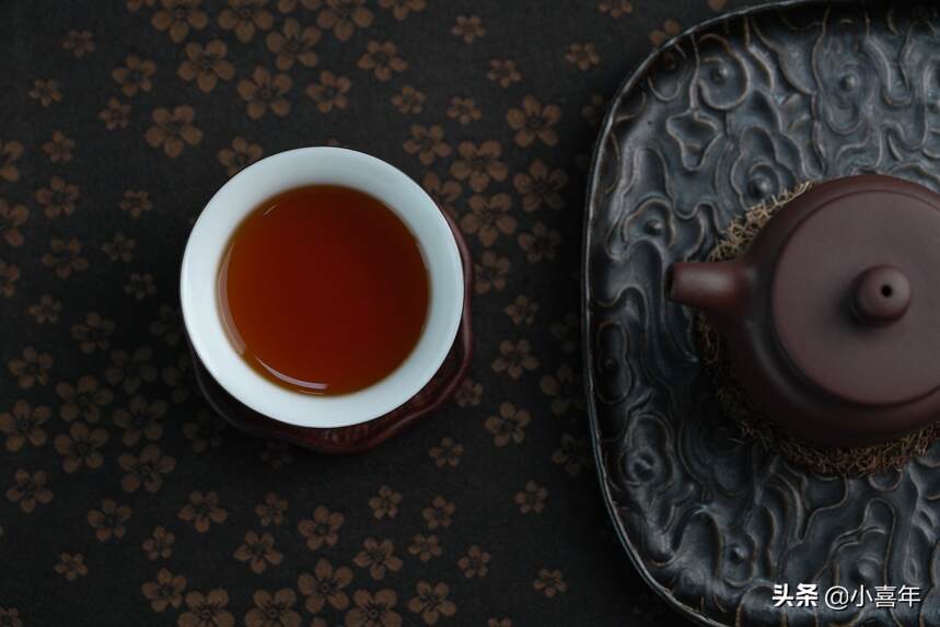 有哪些茶适合与家人坐下来慢慢喝？与家人过个欢乐的“文化年”