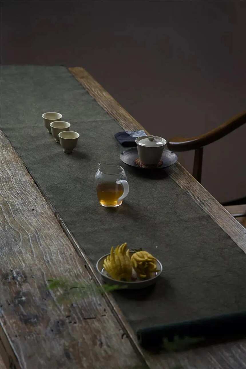 比较｜福鼎白茶与白琳工夫茶，你更喜欢哪个？