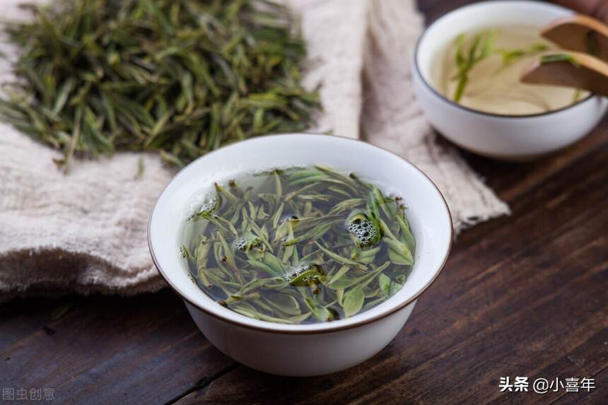 为什么有的茶叶明明是绿茶，却偏偏叫“白茶”？