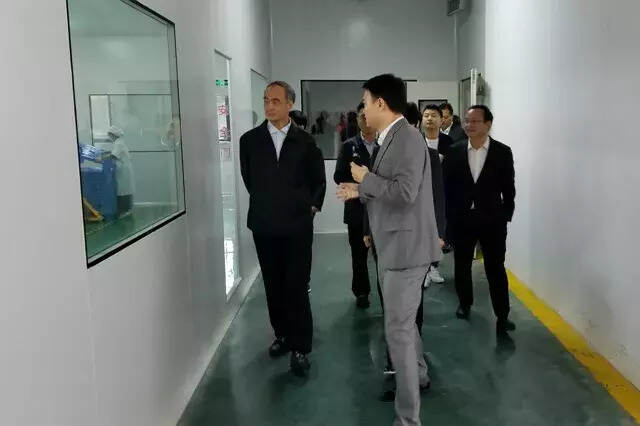 杭州市人大常委会党组书记、主任于跃敏一行莅临艺福堂中央工厂