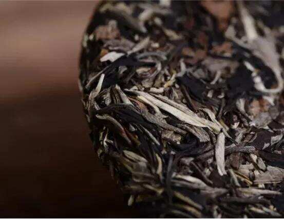 怎样选用普洱茶之山头茶？