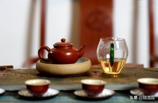 茶界资深玩家手中的紫砂壶是怎么泡茶的，且看紫砂壶泡茶四大技法