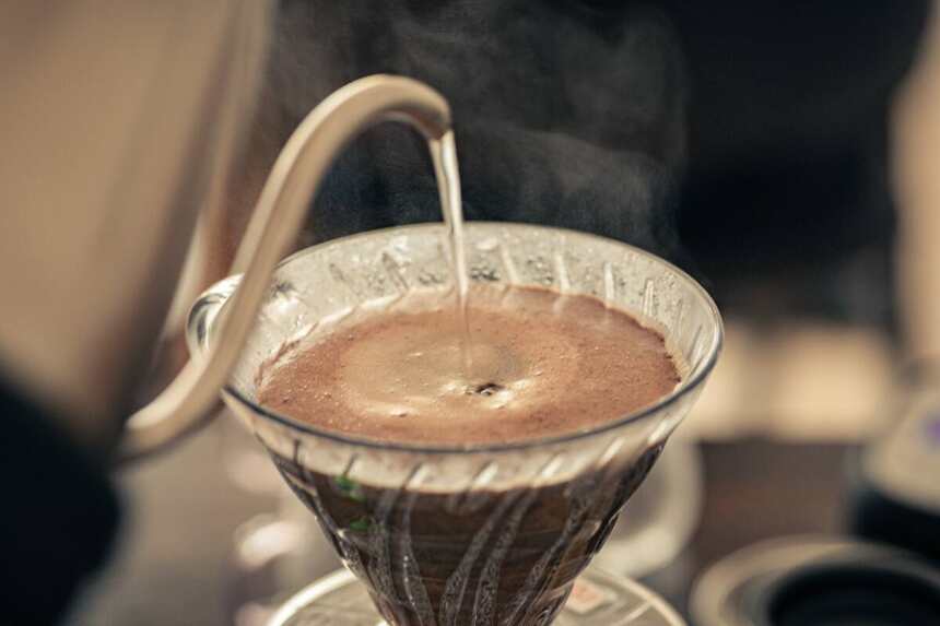 茶叶的咖啡因含量，竟然比咖啡还要高？