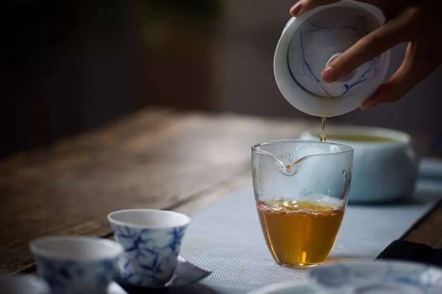 以润茶识 | 如何用泡茶方法来降低茶汤中的苦涩感？