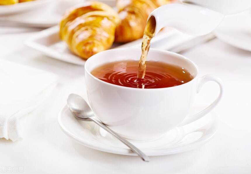 我们今天喝茶早就没有像宋朝那份闲情逸致、飘逸和恬静