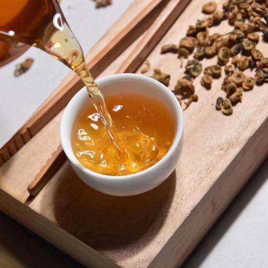 千万小心！长期超量喝茶，可能导致身体脱水氟中毒？