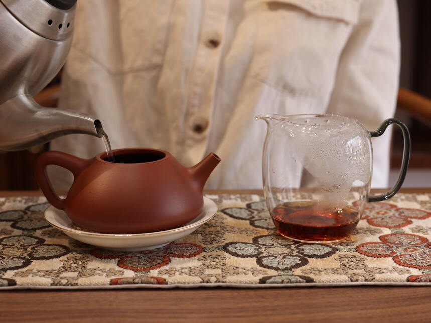 什么茶器能使茶叶的特点更好地展现出来？