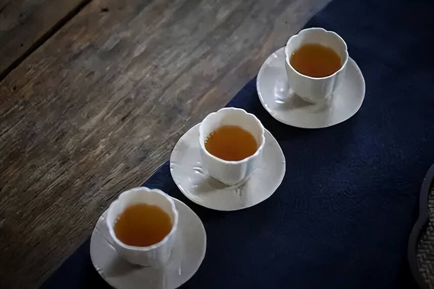 青茶 | 闽北乌龙 --- 武夷岩茶之四大名枞--半天妖的空谷幽兰香