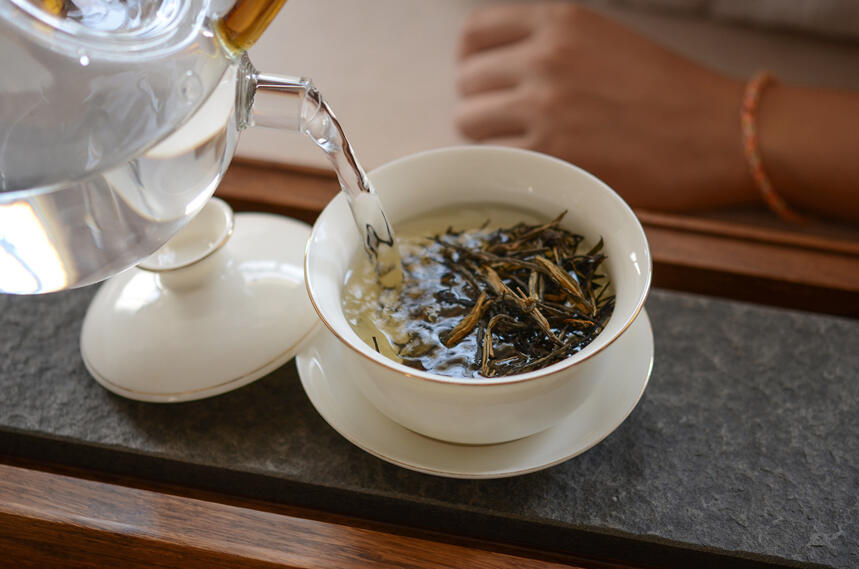 权威解析丨隔夜的红茶到底能不能喝？