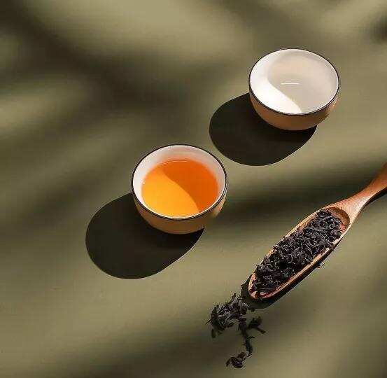 茶越喝越渴，不全是茶的锅