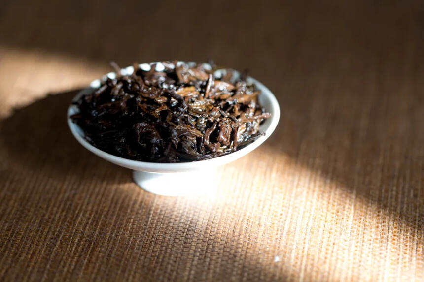 以润茶识 | 如何理解茶普洱茶汤的“粘稠度”