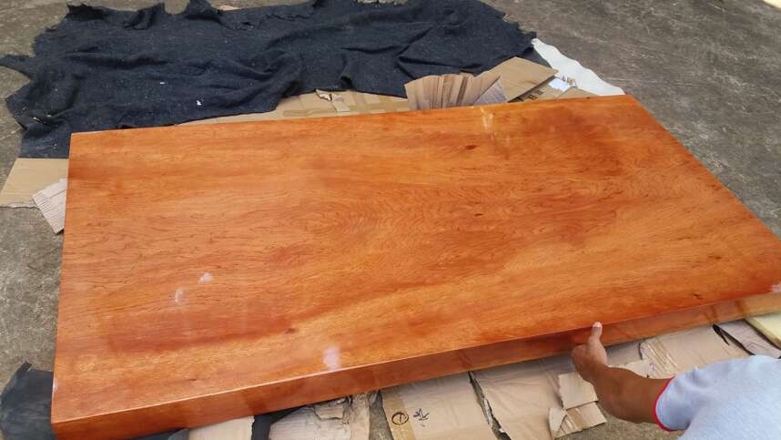 家装家居实木大板桌要怎么选？