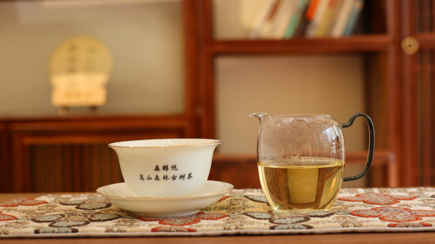 自己存普洱老茶和直接买老茶有什么区别？