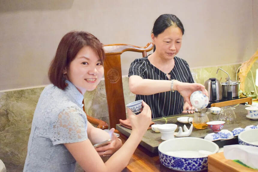 现场直击｜相约七十“古来稀”中茶蝴蝶白茶品鉴会在南昌举行
