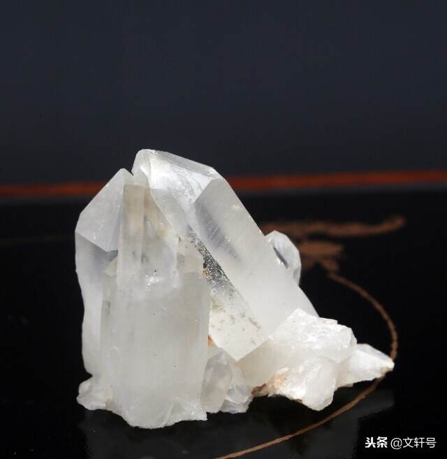 天然水晶石