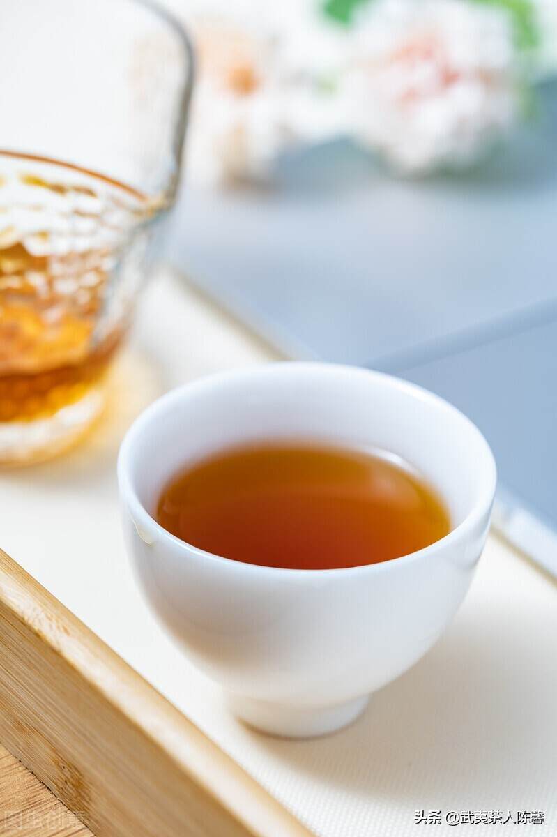 武夷岩茶的核心茶品为什么喝起来不如普通茶浓郁？