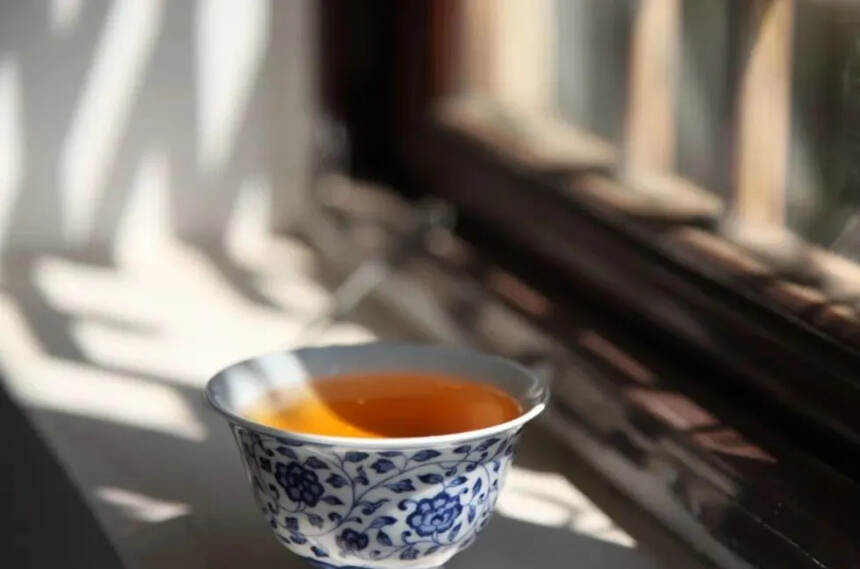以润茶识 | 如何冲泡出一杯老茶的岁月芬芳？