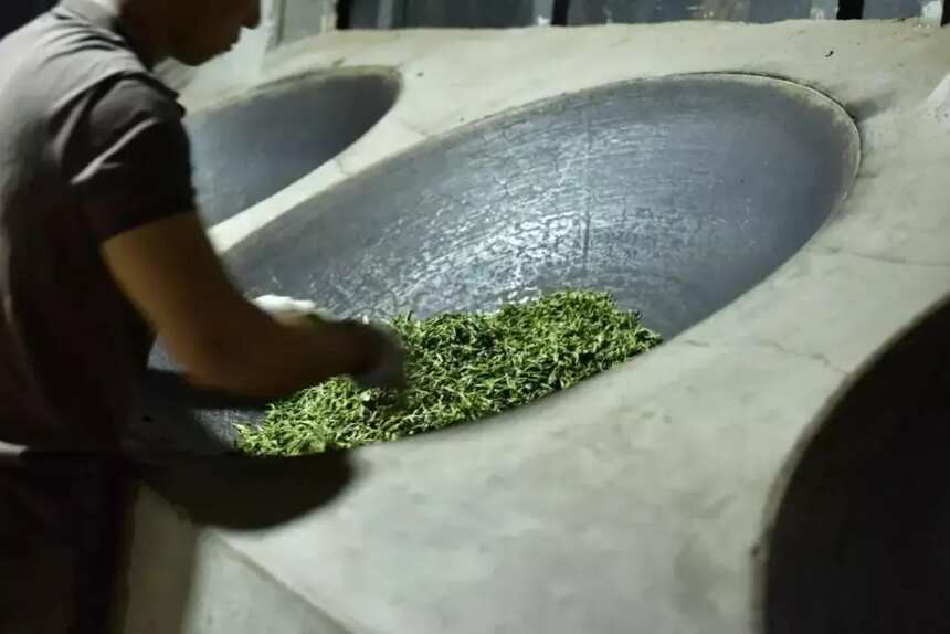 普洱茶毛茶的制作工艺有几道工序？