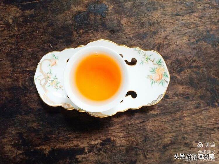 熊山芳枝：一篇关于新化红茶的历史散文