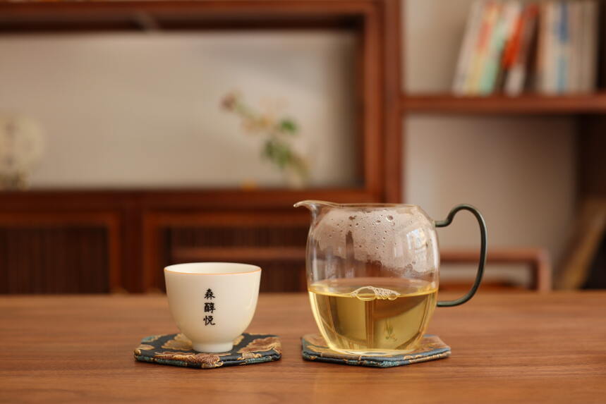 无论你是否爱喝茶，这6个喝茶术语，一定用得上