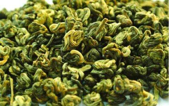 滇绿普洱茶与滇青（晒青）普洱茶有何区别？