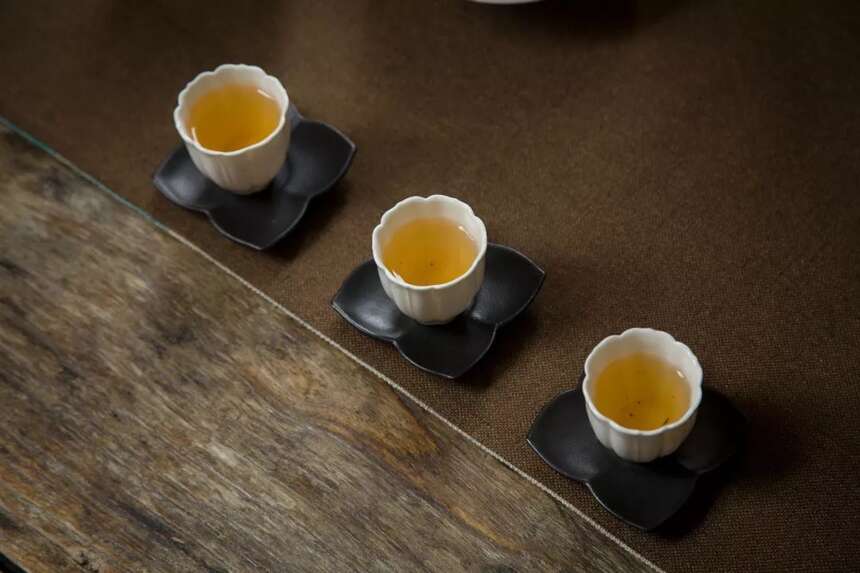 以润茶识 | 喝普洱茶是否应该标榜名山名寨？