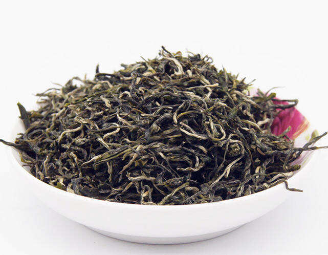 龙井、碧螺春、毛尖这三种都是绿茶，哪一种比较适合你？