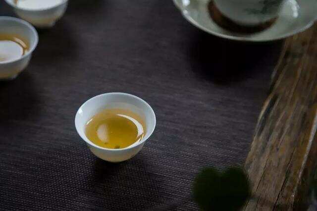 偏爱潮汕功夫茶的鲁迅：“会喝好茶，是一种清福”